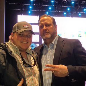 Meet your Posher, Bradley